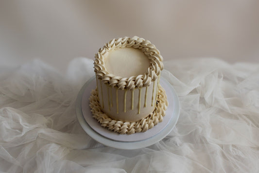 White Chocolate Drip Cake