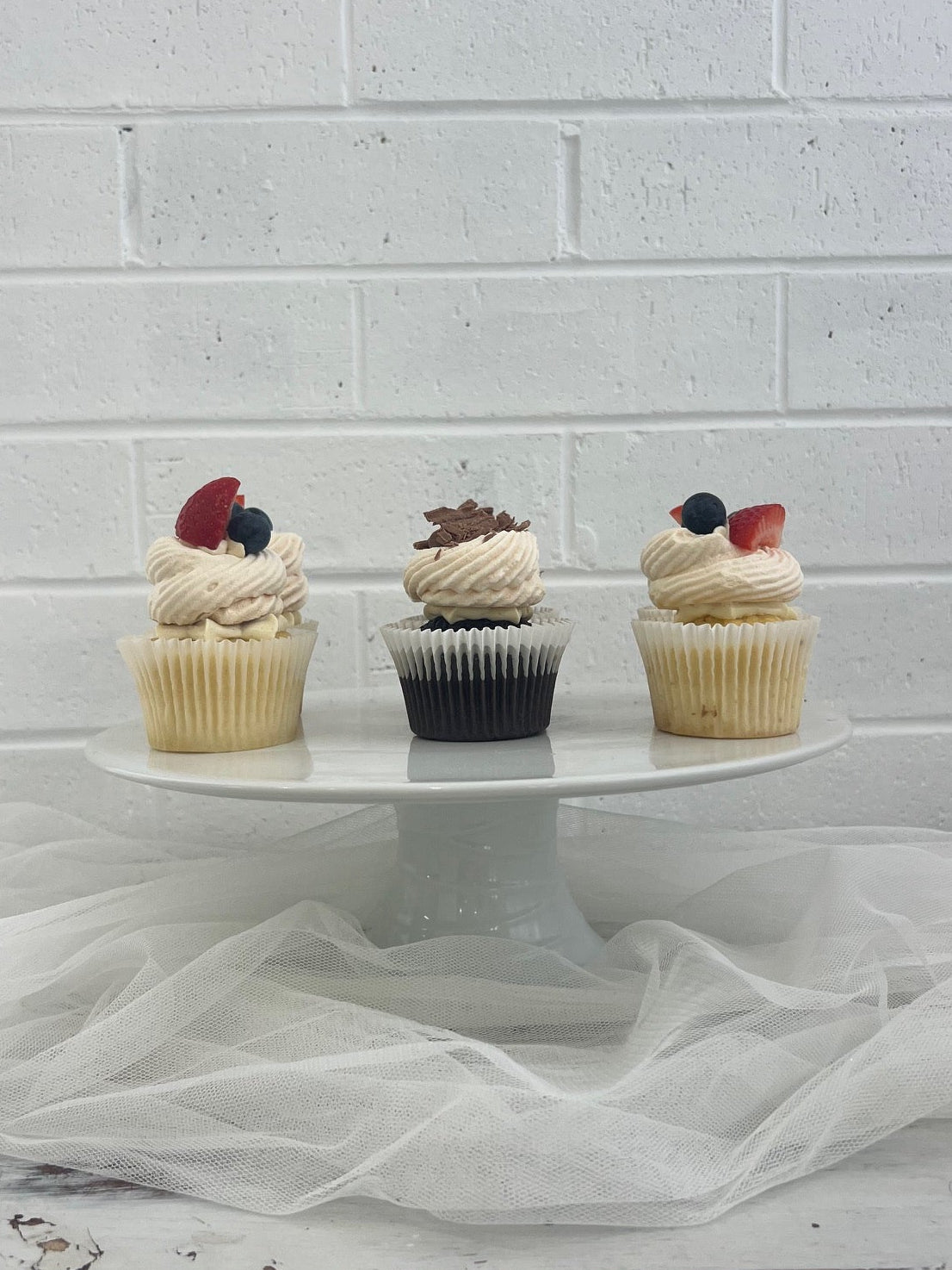 The Pavlova Cupcakes