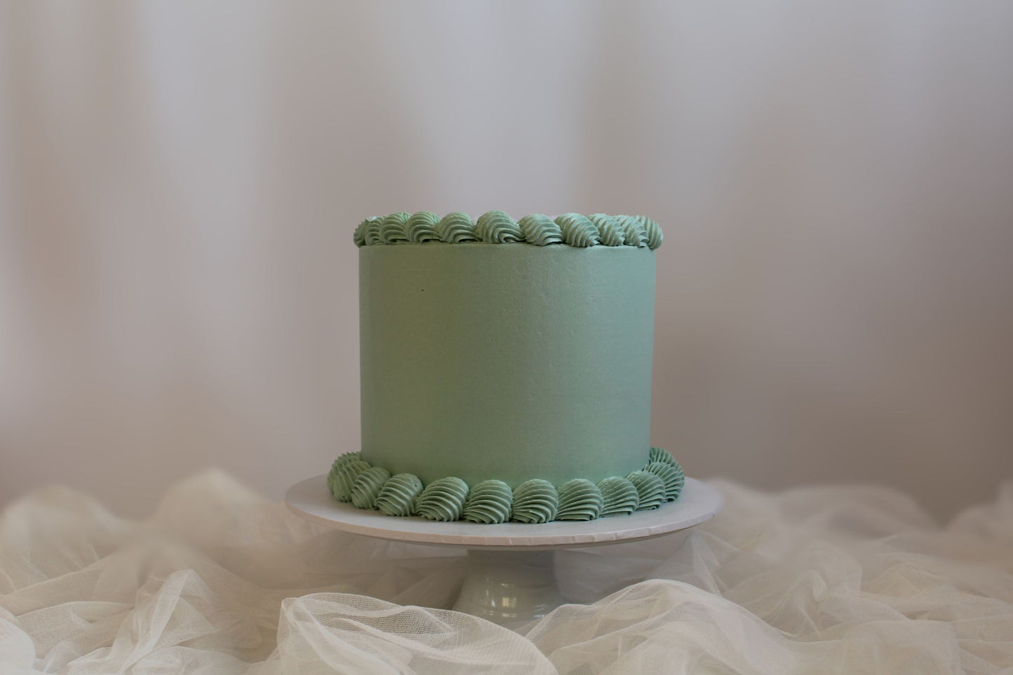 Classic Shell Border Cake (Round)