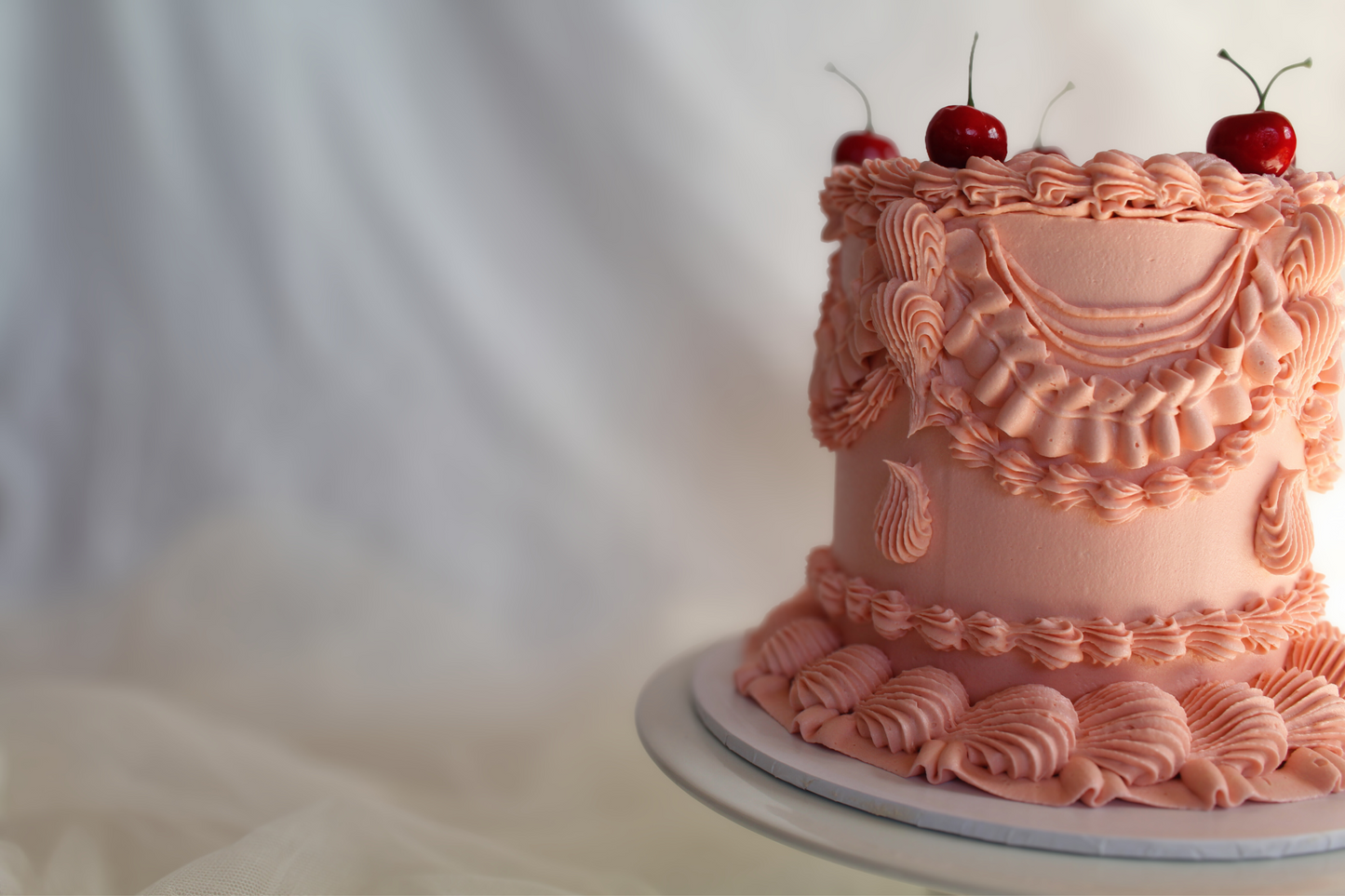 Deluxe Vintage Cake (Round)