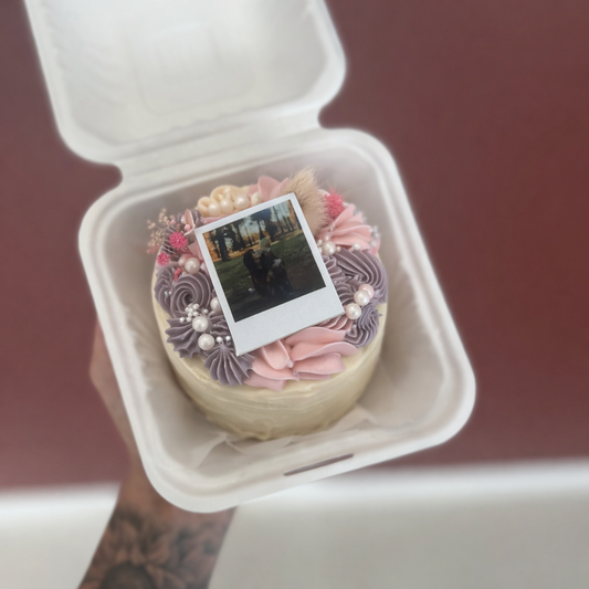 Mothers Day Petite Cake
